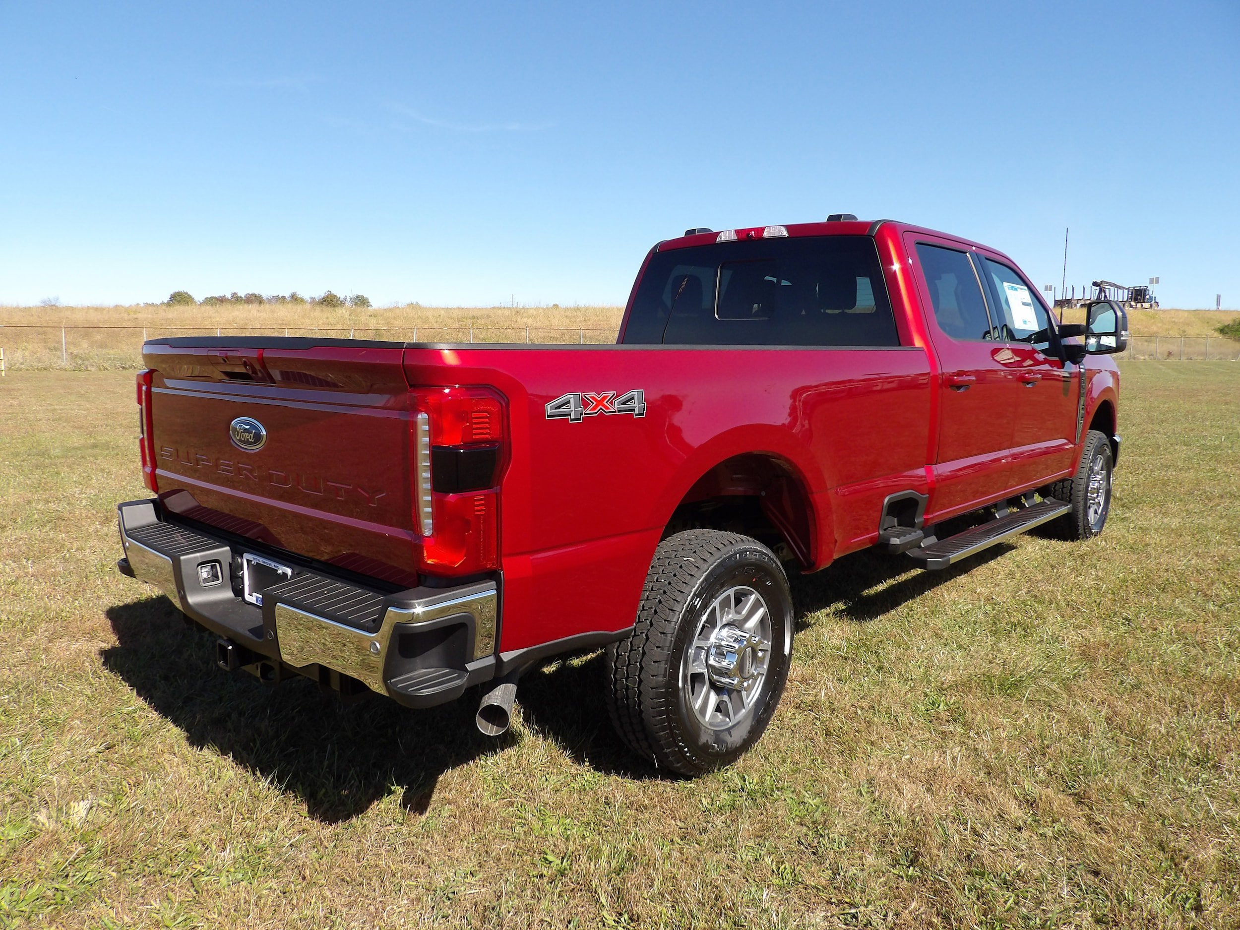New 2026 Ford F350 Lariat AWD/4WD image 13