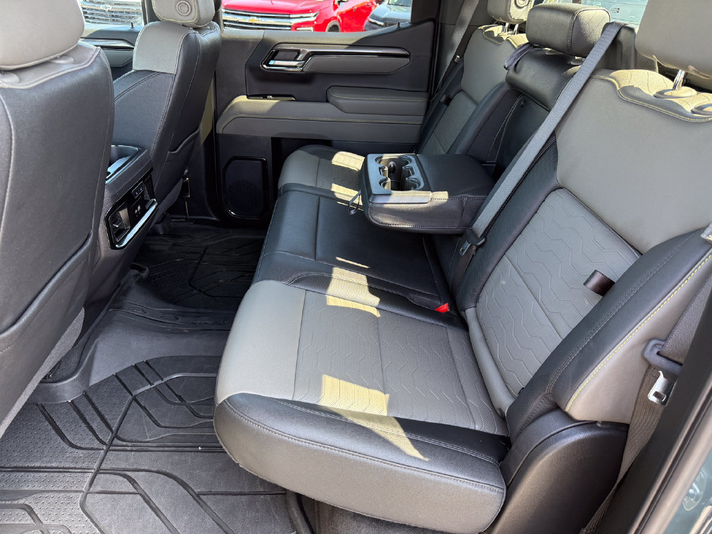 Used 2026 Chevrolet Silverado 1500 ZR2 AWD/4WD image 19