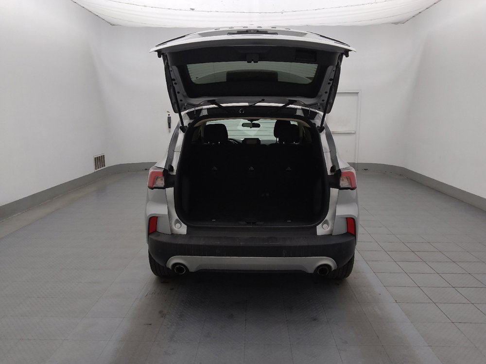 Used 2020 Ford Escape SE image 29