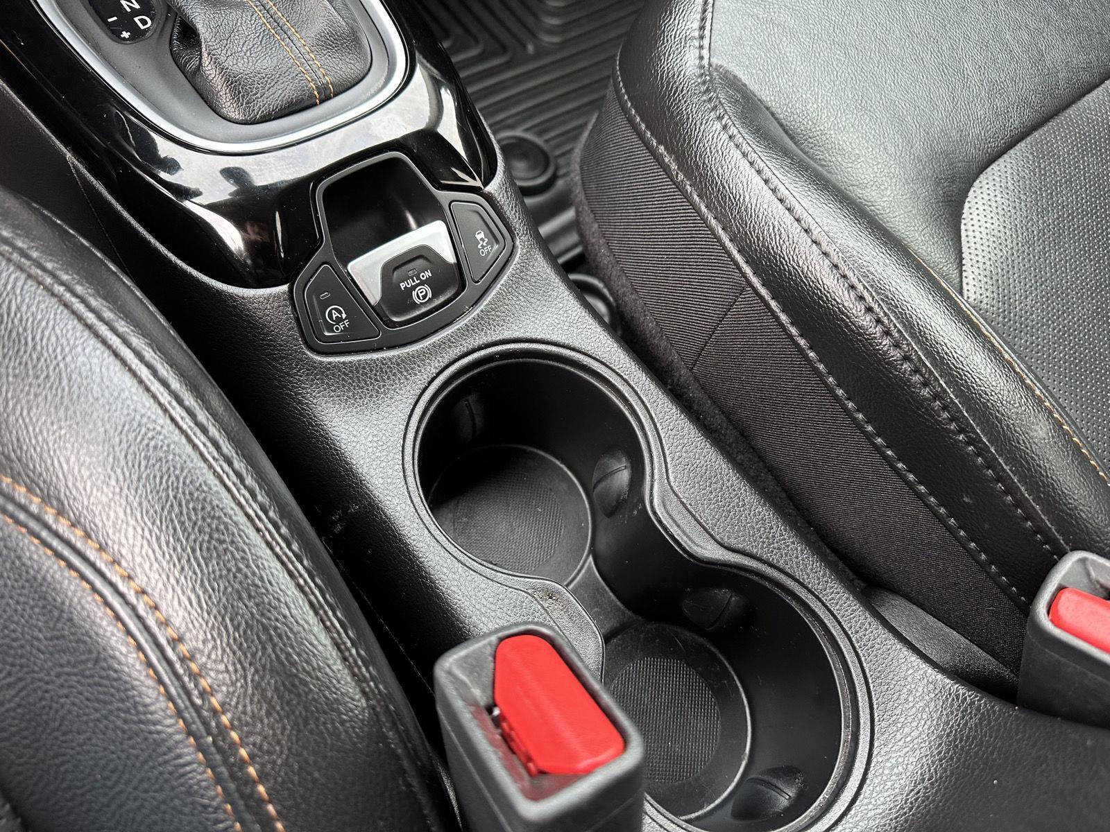 Used 2020 Jeep Compass Limited AWD/4WD image 26