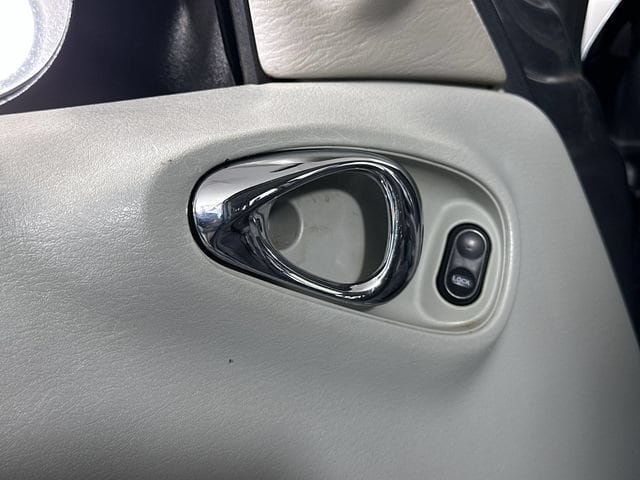 Used 2008 Chrysler PT Cruiser FWD image 24