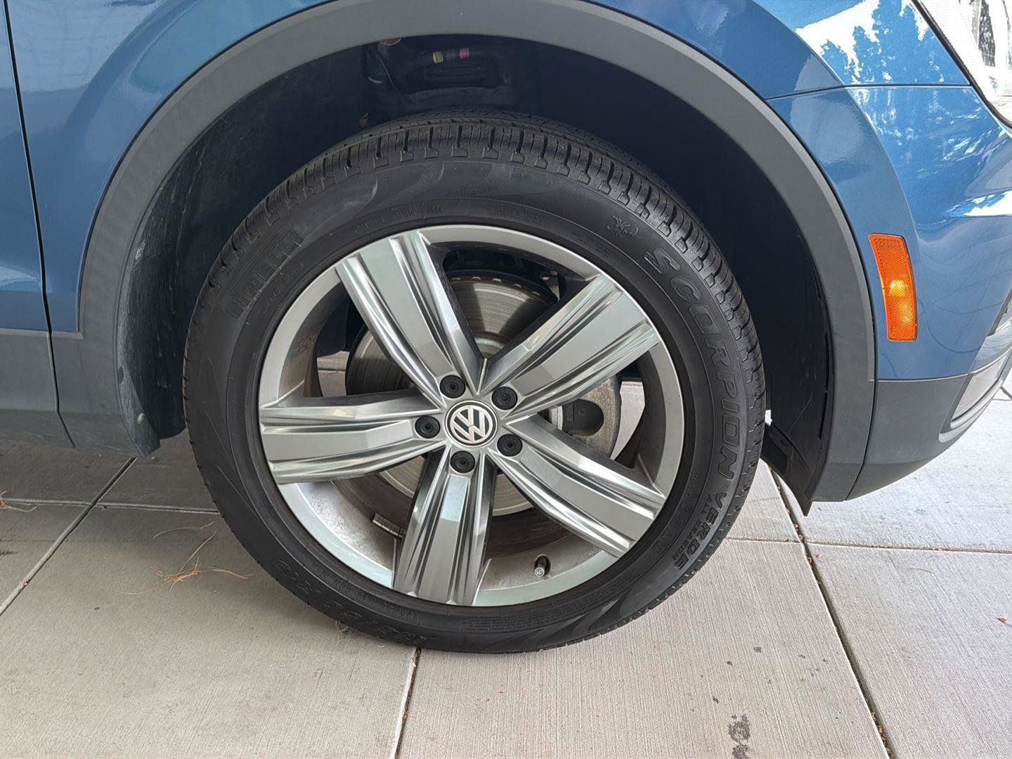 Certified 2020 Volkswagen Tiguan SEL AWD/4WD image 10