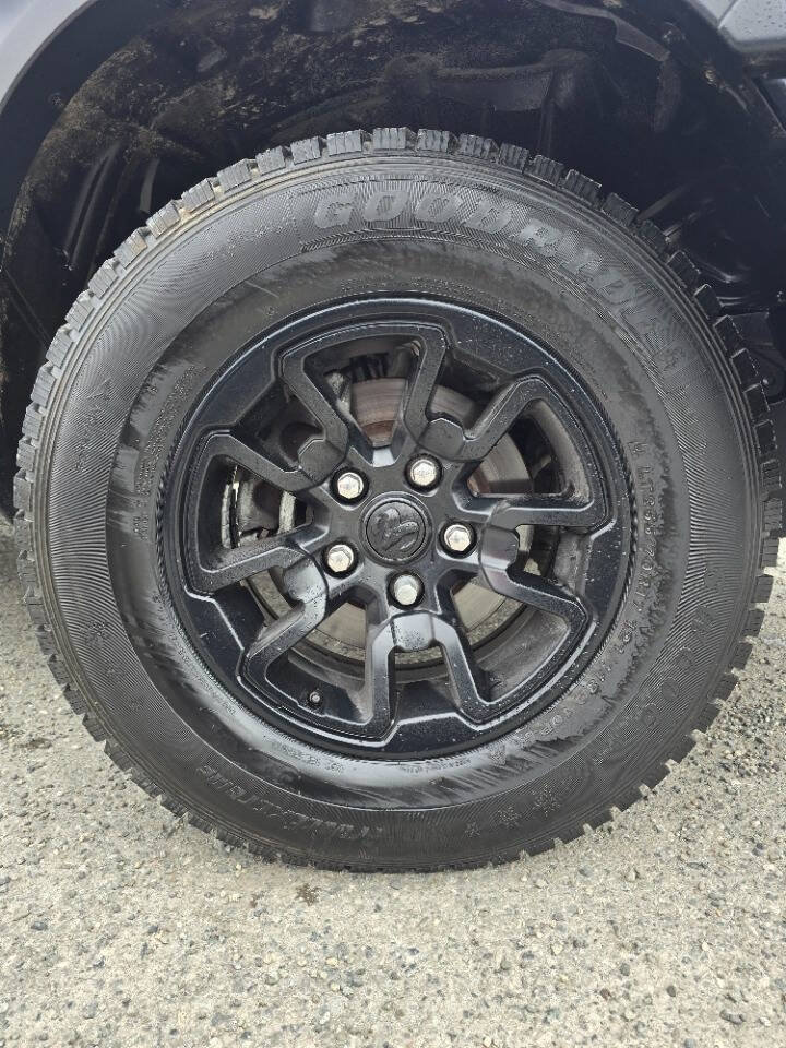 Used 2022 RAM 1500 Classic Warlock AWD/4WD image 10