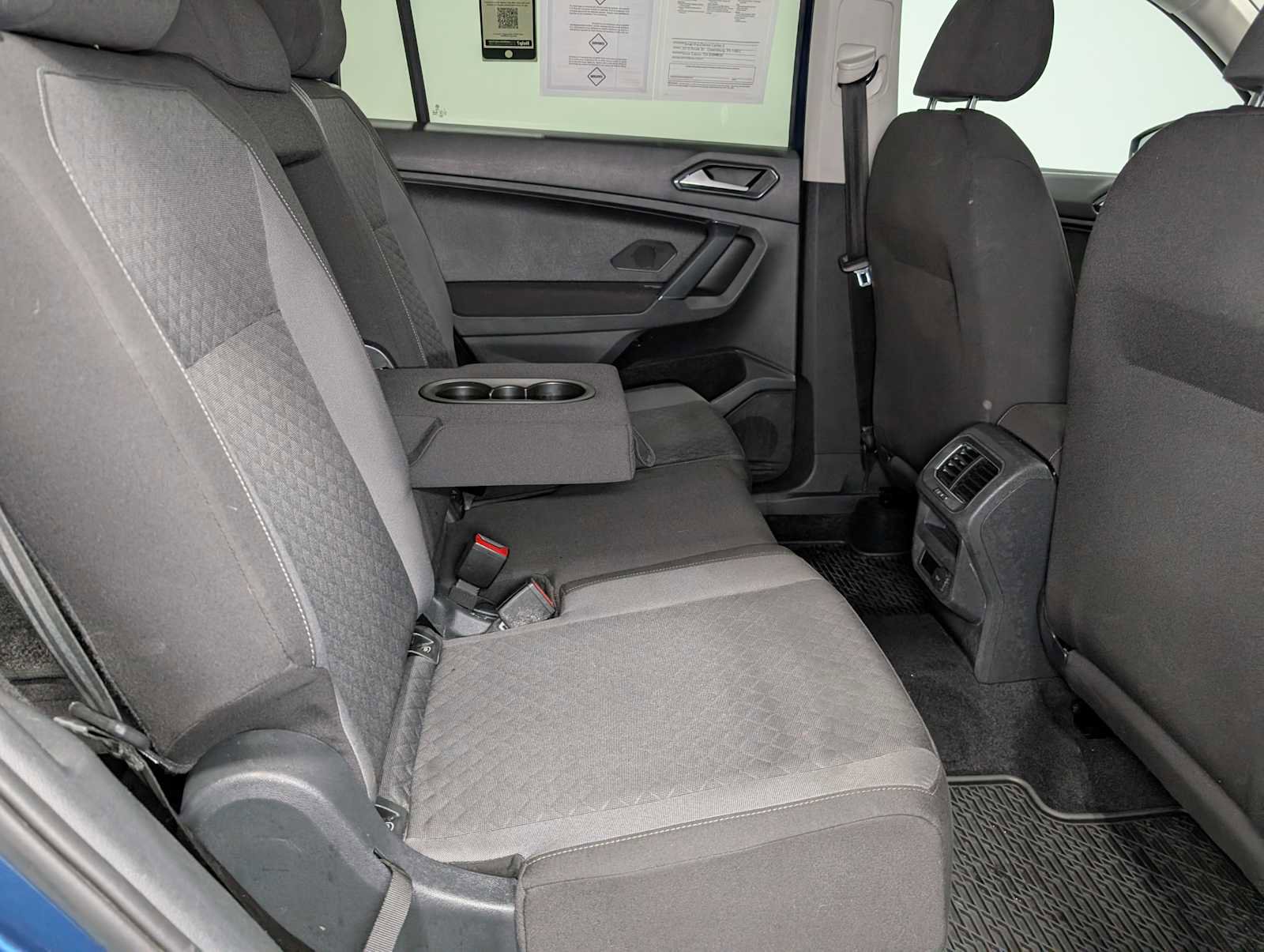 Used 2018 Volkswagen Tiguan S FWD image 37