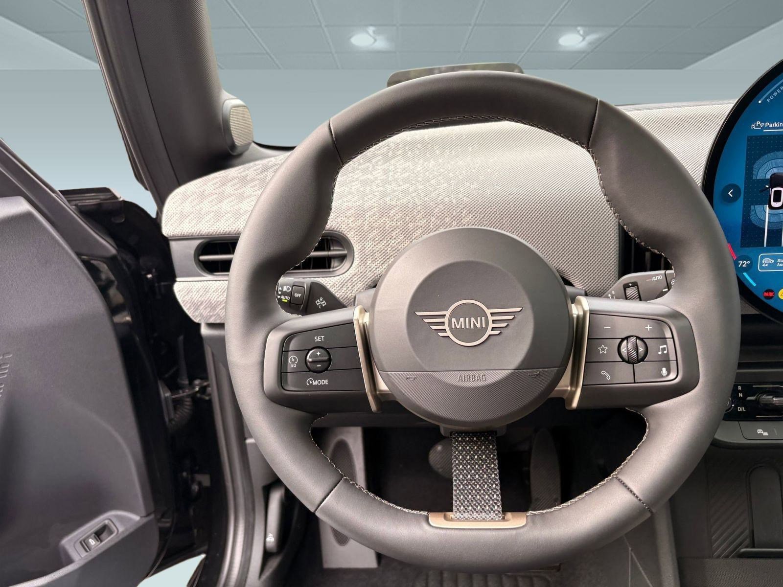 New 2026 MINI Cooper 2-Door Hardtop image 16