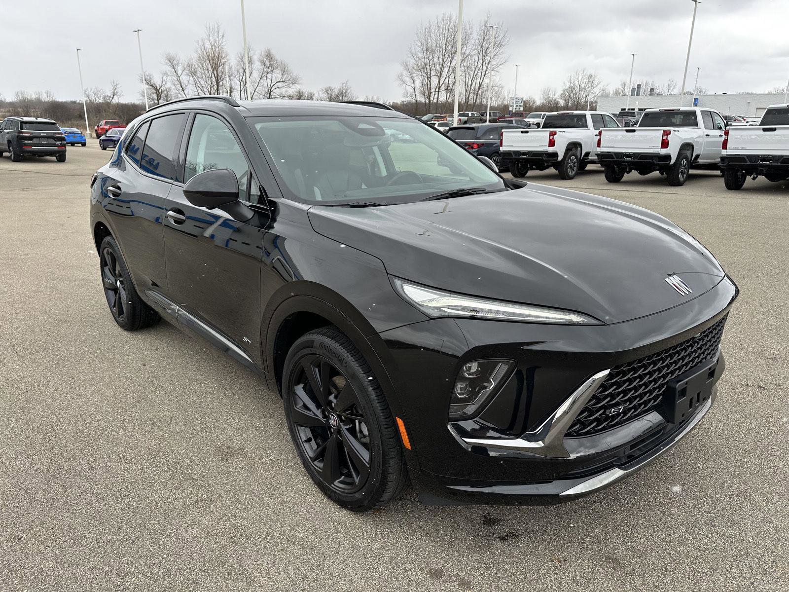 Used 2025 Buick Envision Sport Touring image 11