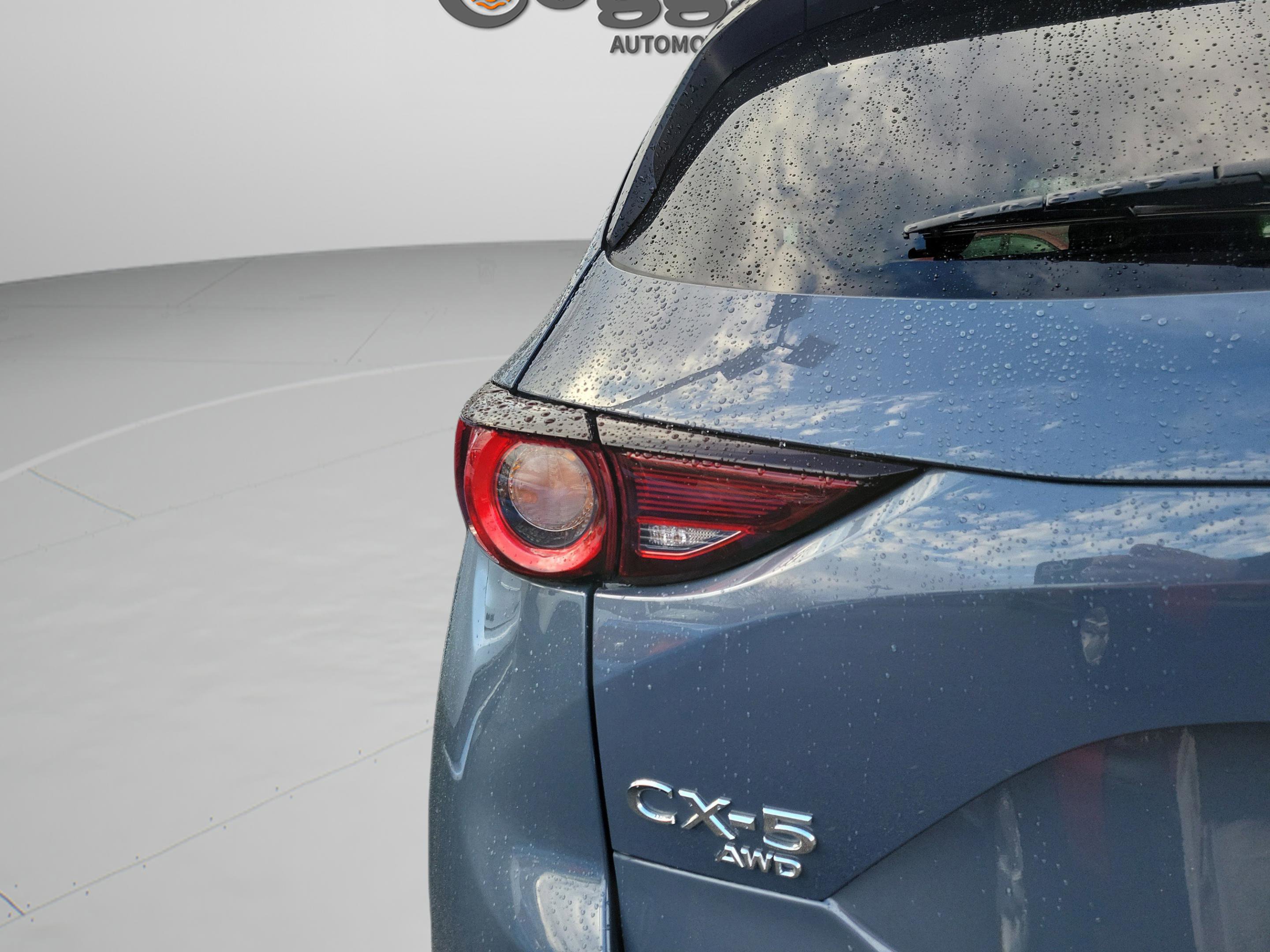 Used 2021 MAZDA CX-5 Carbon Edition image 17