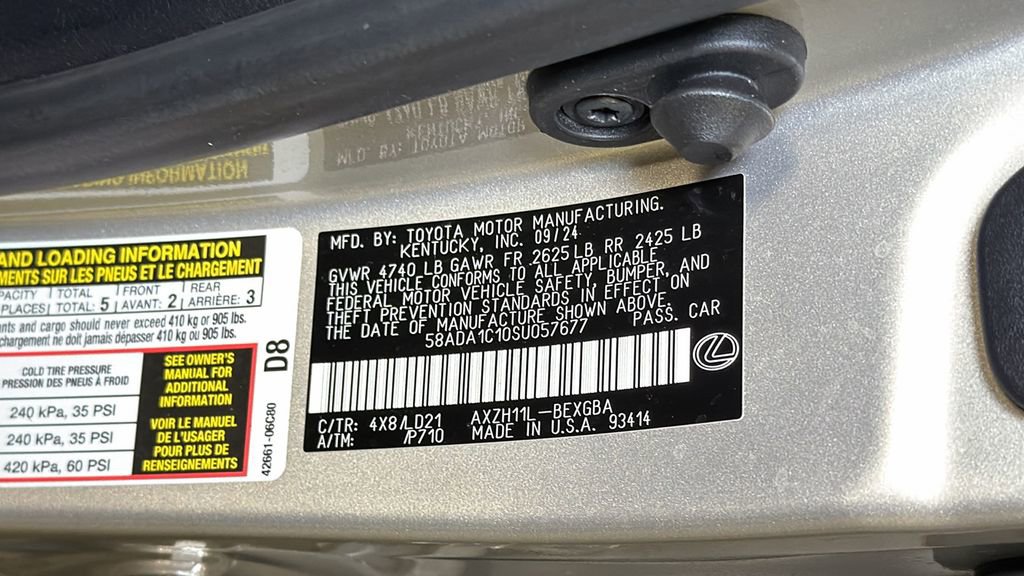 Used 2025 Lexus ES 300h w/ Premium Package image 34