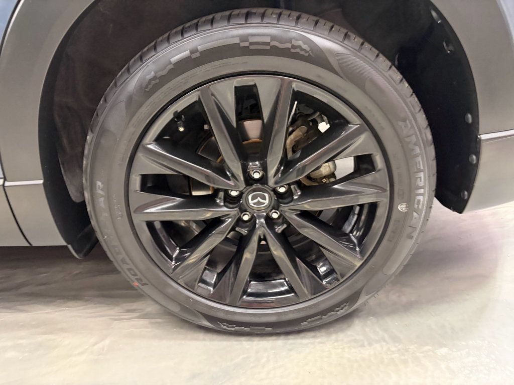 Used 2023 MAZDA CX-9 Carbon Edition AWD/4WD image 26