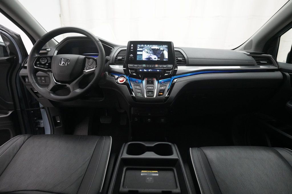 Certified 2023 Honda Odyssey Elite image 5
