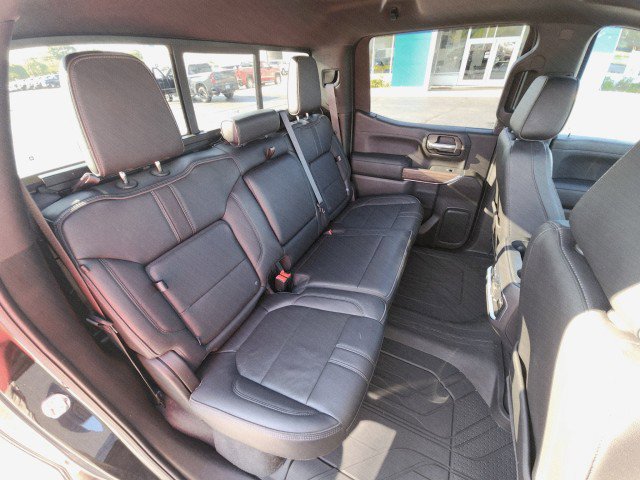 Used 2021 Chevrolet Silverado 1500 High Country w/ Technology Package image 18