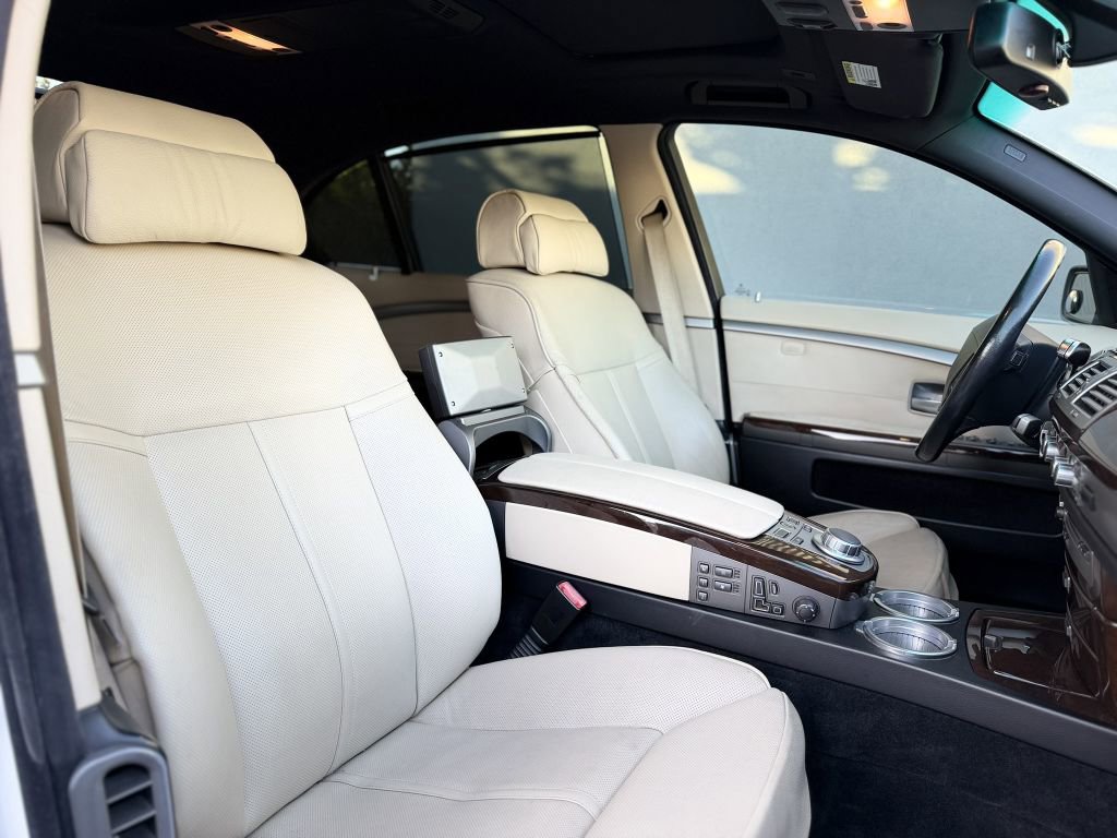 Used 2006 BMW 750Li RWD image 17