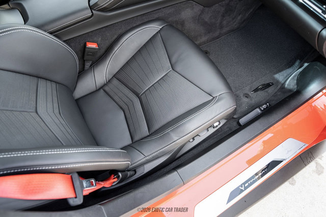 Used 2024 Chevrolet Corvette Stingray Premium Cpe w/ Z51 Performance Package RWD image 65