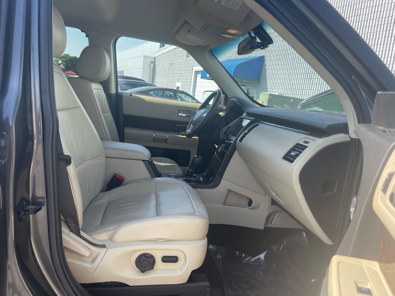 Used 2019 Ford Flex Limited AWD/4WD image 19