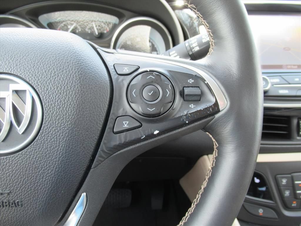 Used 2017 Buick Envision Essence FWD image 22