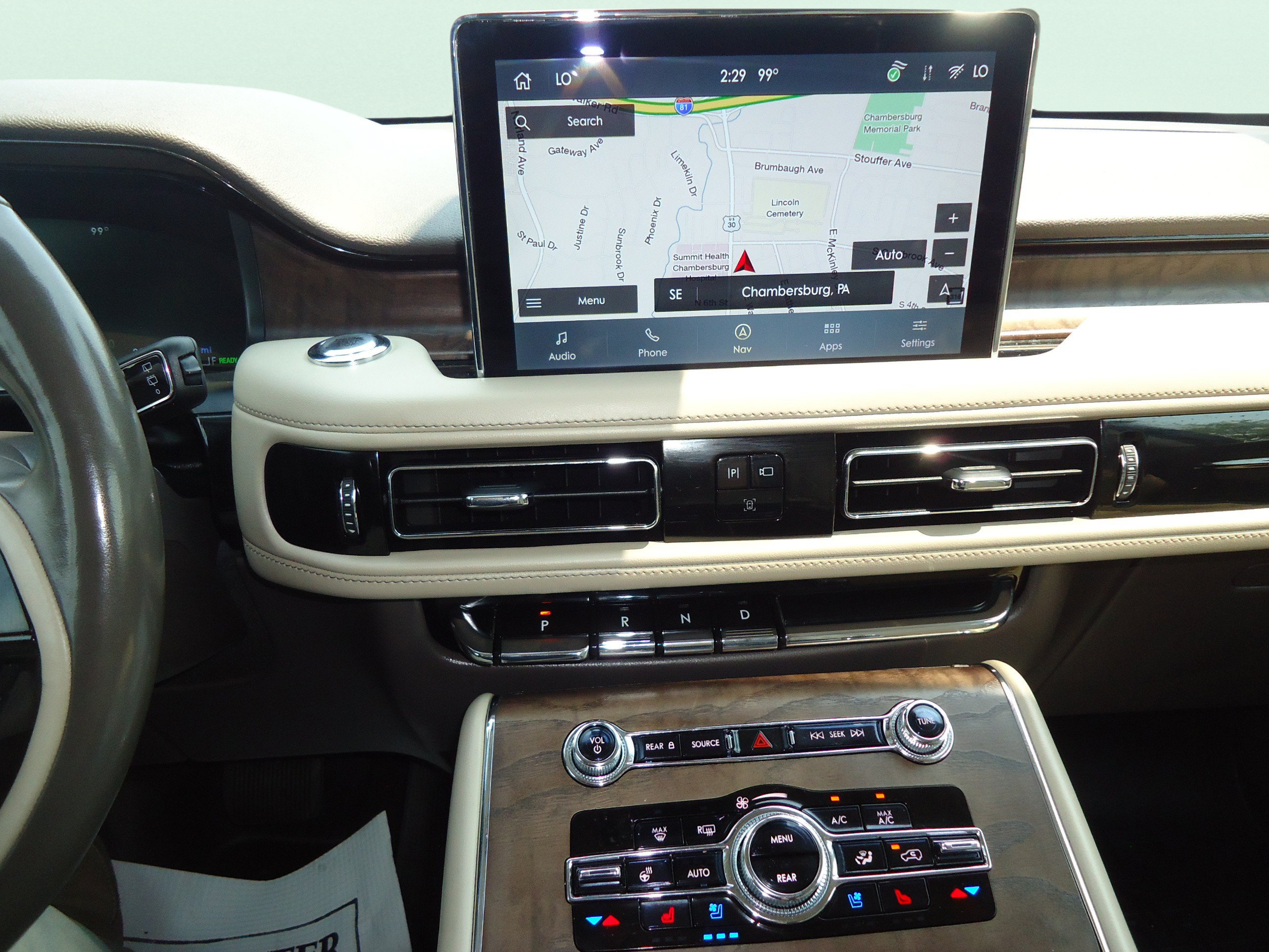 Used 2021 Lincoln Aviator Grand Touring w/ Elements Package Plus AWD/4WD image 15