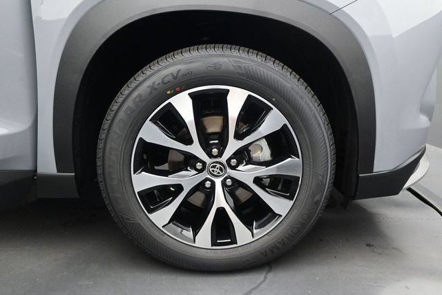 New 2026 Toyota Grand Highlander AWD Hybrid image 17