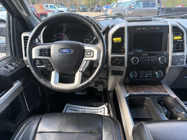 Used 2019 Ford F250 Lariat w/ Lariat Ultimate Package AWD/4WD image 15