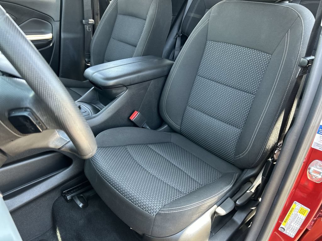 Used 2023 GMC Terrain SLE FWD image 19