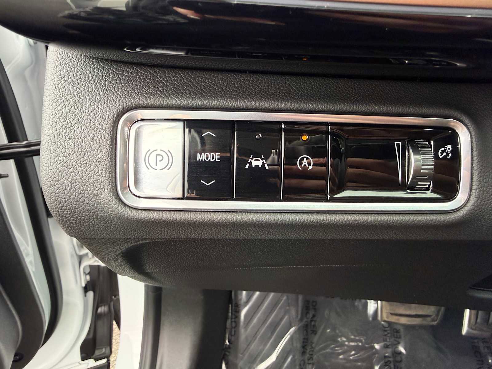 Used 2025 Buick Envision Sport Touring image 14