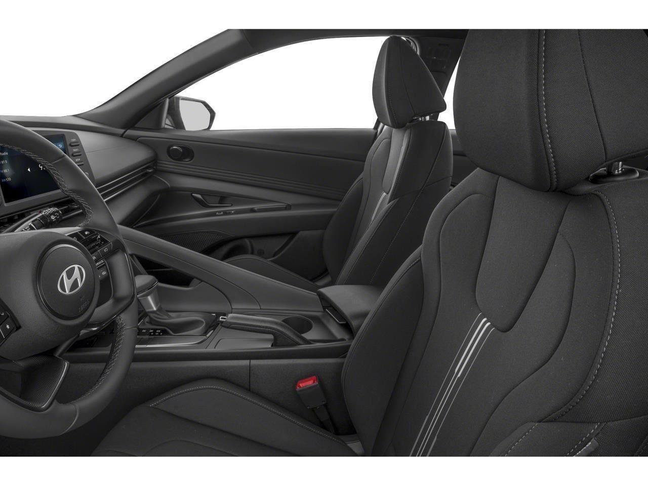 New 2026 Hyundai Elantra SEL Sport FWD image 17