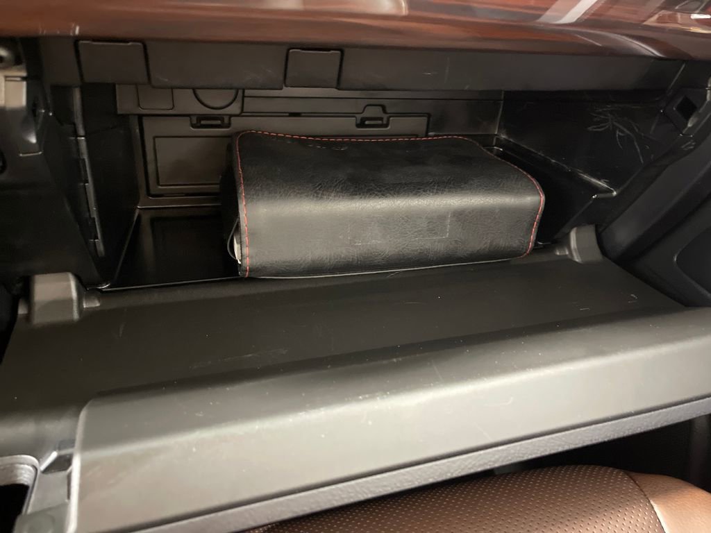 Used 2023 Toyota 4Runner Limited image 25