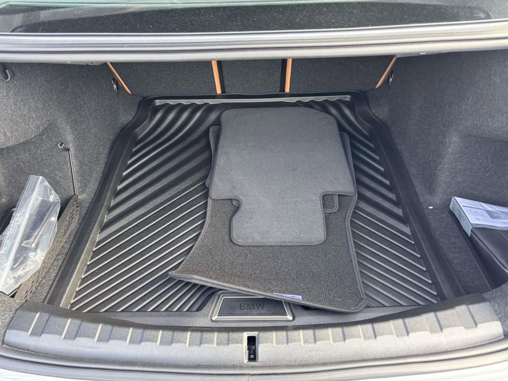 New 2026 BMW 330i xDrive Sedan w/ Premium Package image 9