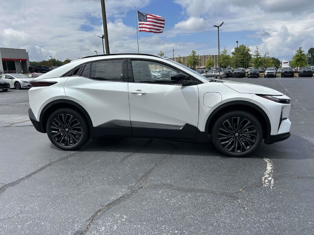 New 2026 Toyota C-HR AWD/4WD image 2
