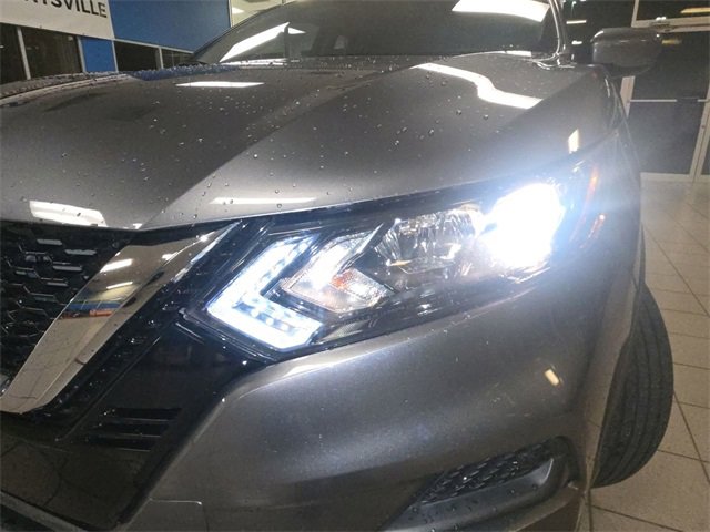 Used 2020 Nissan Rogue Sport S image 25