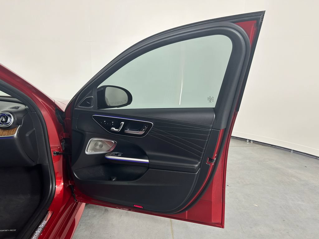 Used 2022 Mercedes-Benz C 300 4MATIC Sedan image 24