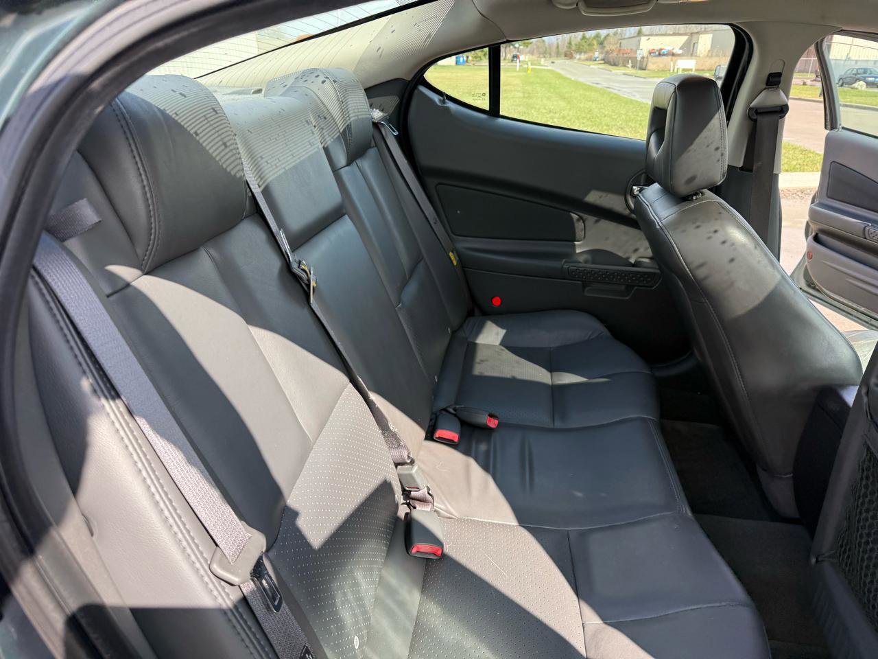 Used 2004 Pontiac Grand Prix GT2 w/ Leather Trim Pkg image 17