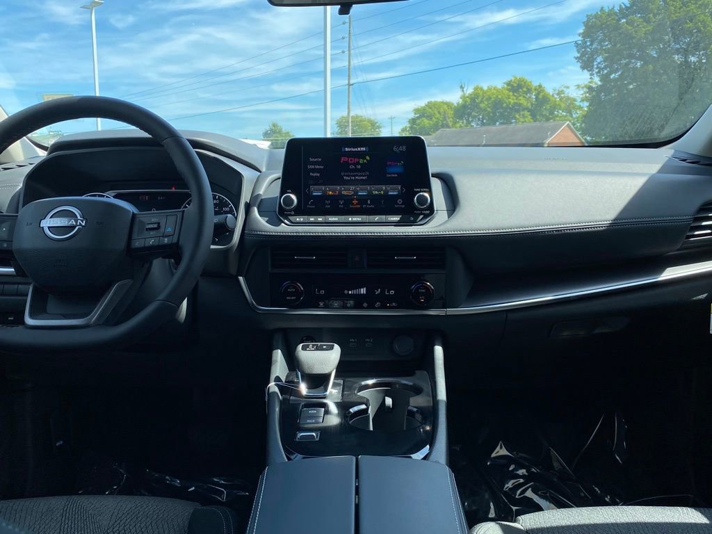 New 2026 Nissan Rogue SV image 18