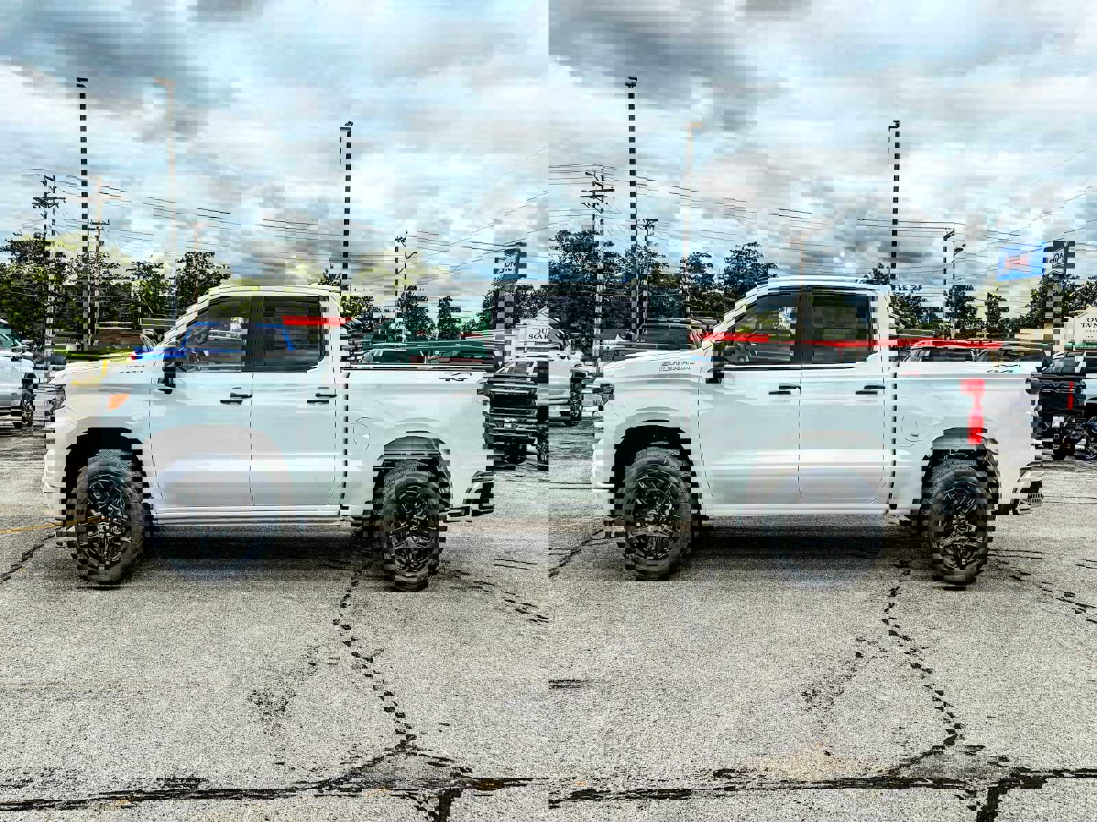 New 2026 Chevrolet Silverado 1500 Custom image 4