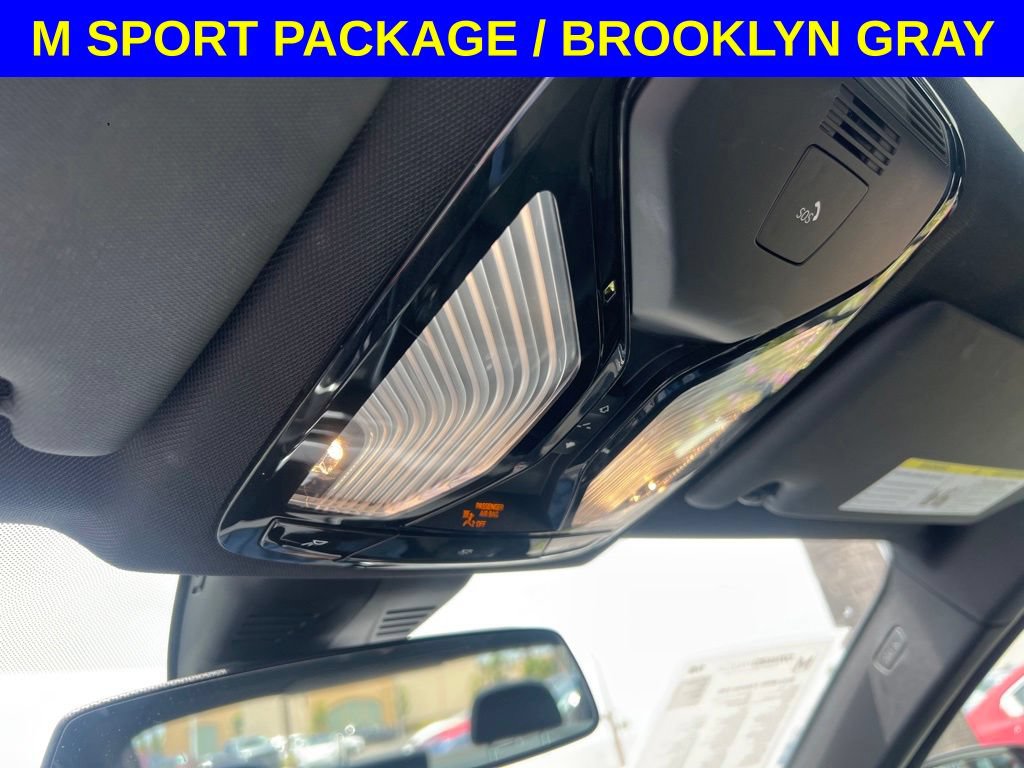 Used 2023 BMW 330i Sedan w/ M Sport Package RWD image 42