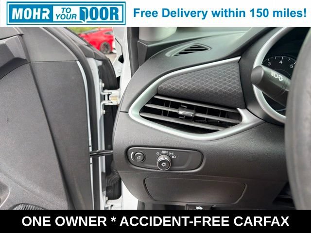 Used 2024 Chevrolet Malibu LT FWD image 16