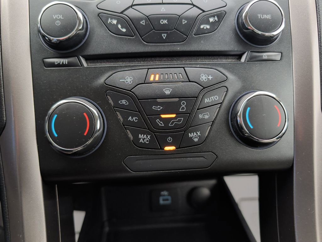 Used 2017 Ford Fusion S image 15