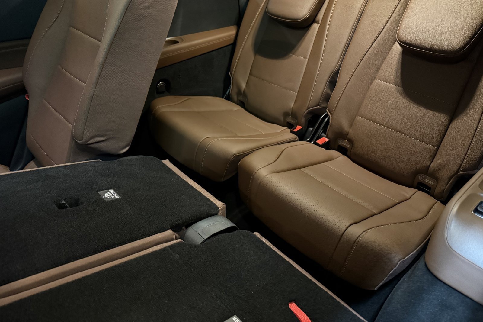 New 2026 Mercedes-Benz GLS 450 4MATIC image 14