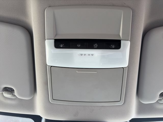 Used 2024 Nissan Rogue S AWD/4WD image 50