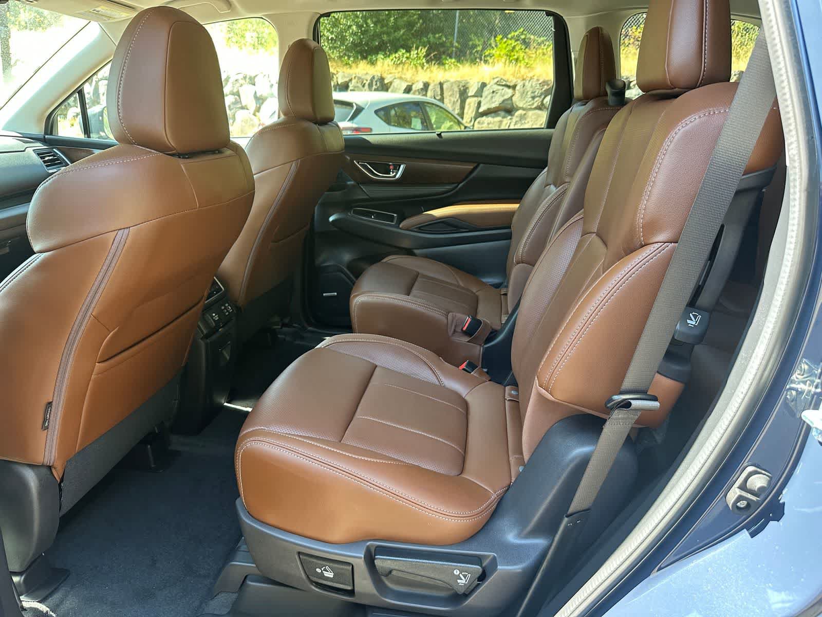 Certified 2025 Subaru Ascent Touring AWD/4WD image 11