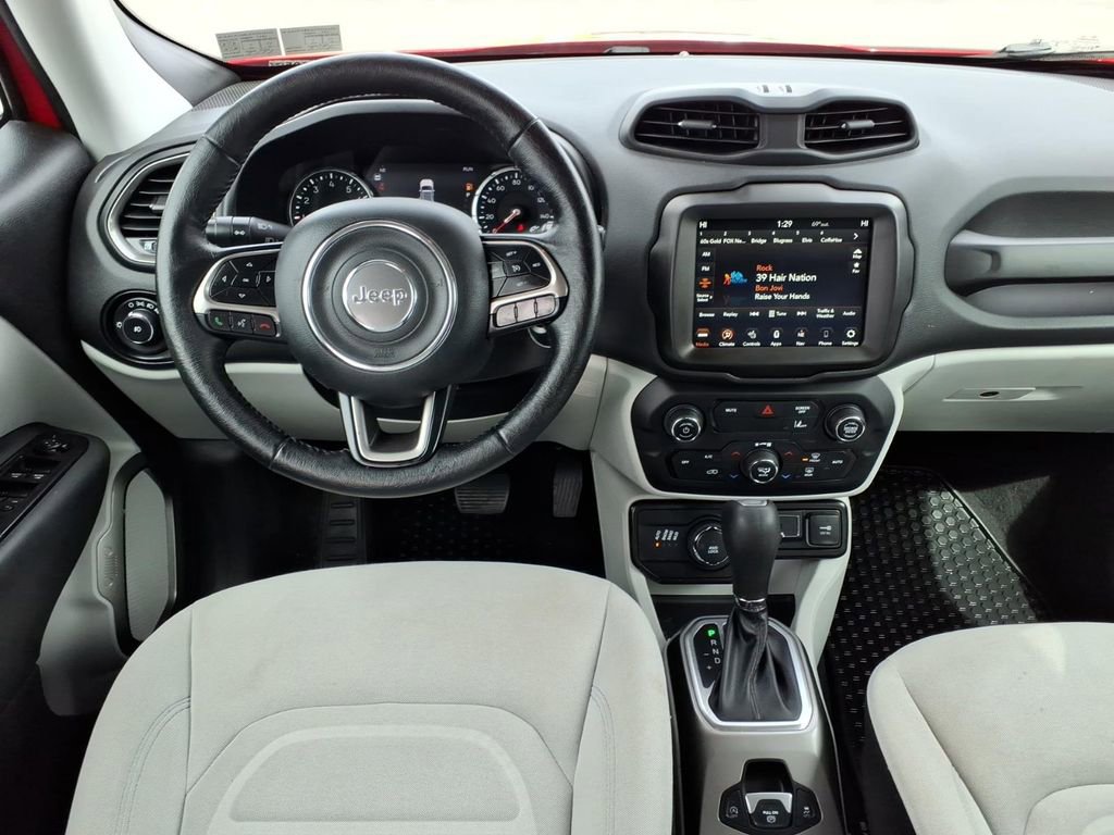 Used 2022 Jeep Renegade Latitude w/ Convenience Group AWD/4WD image 13