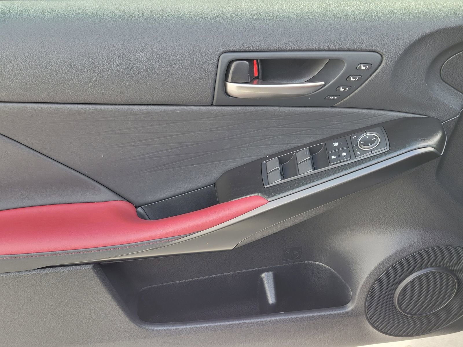 Used 2024 Lexus IS 300 w/ Premium Package image 20