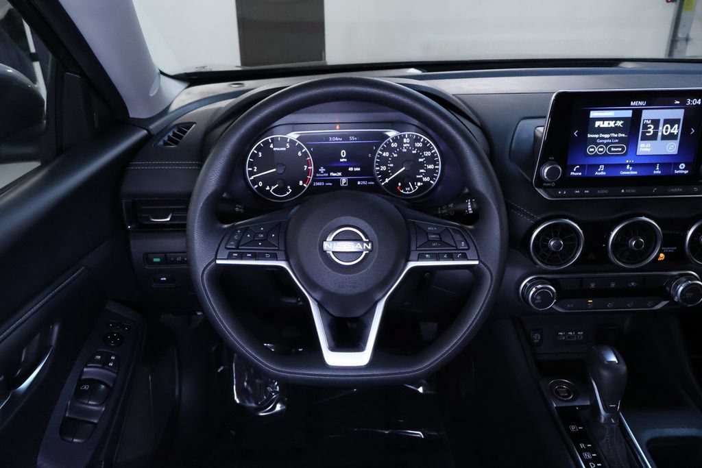 Used 2025 Nissan Sentra SV FWD image 18