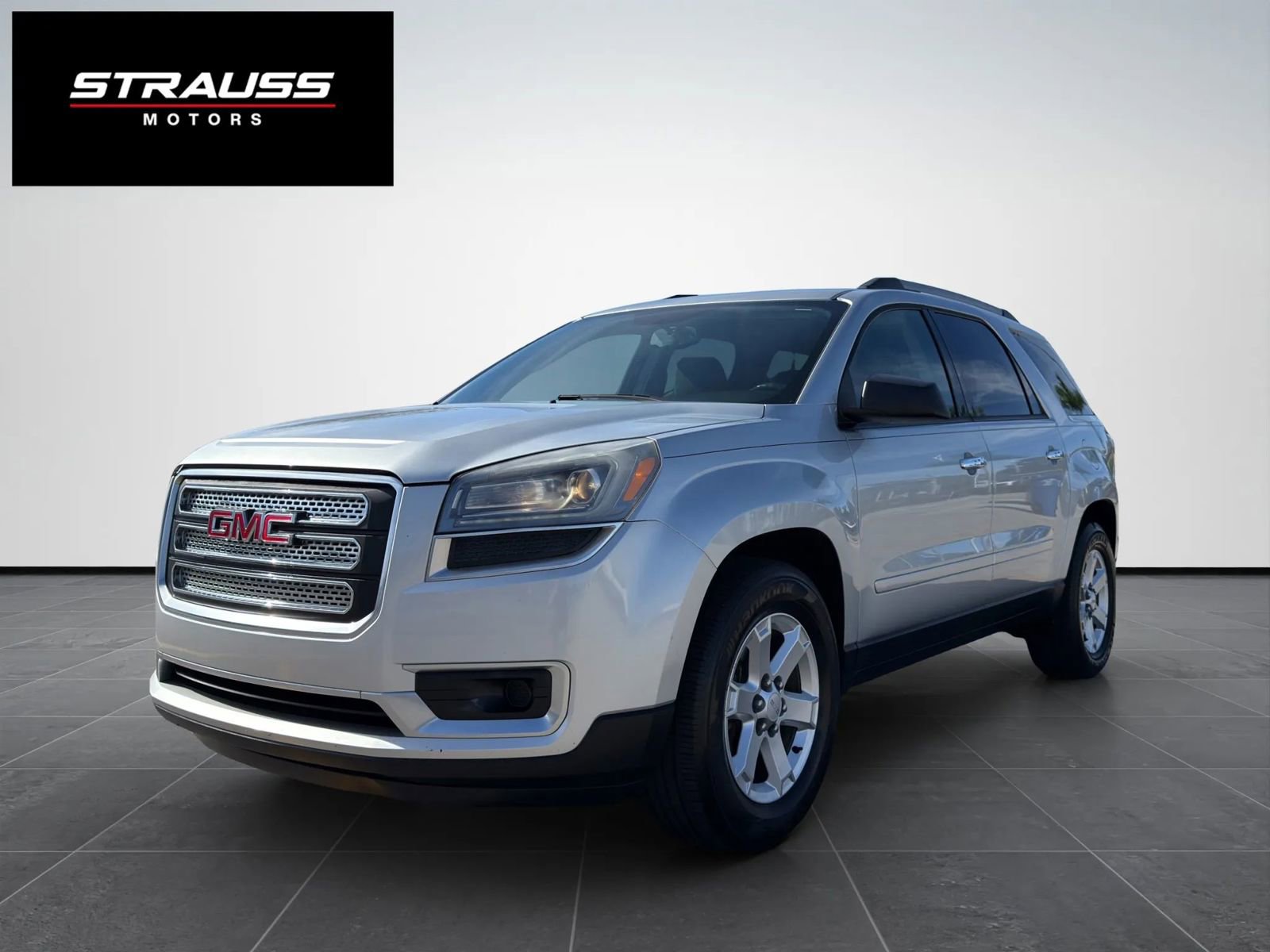 Used 2014 GMC Acadia SLE image 3
