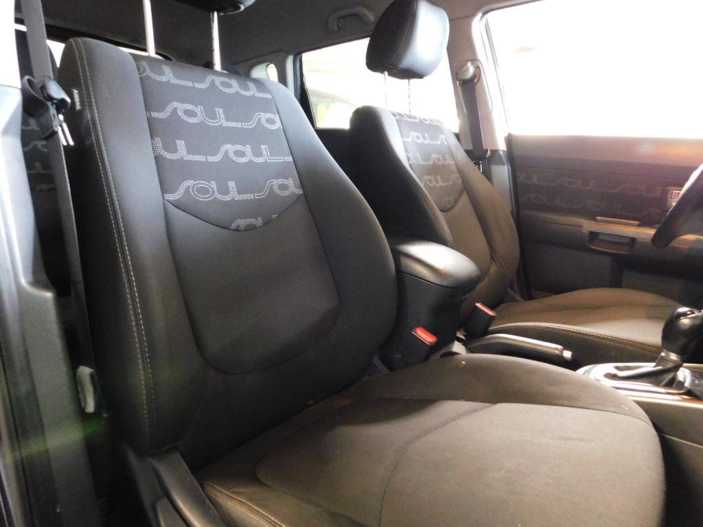 Used 2013 Kia Soul + w/ Audio Pkg FWD image 14