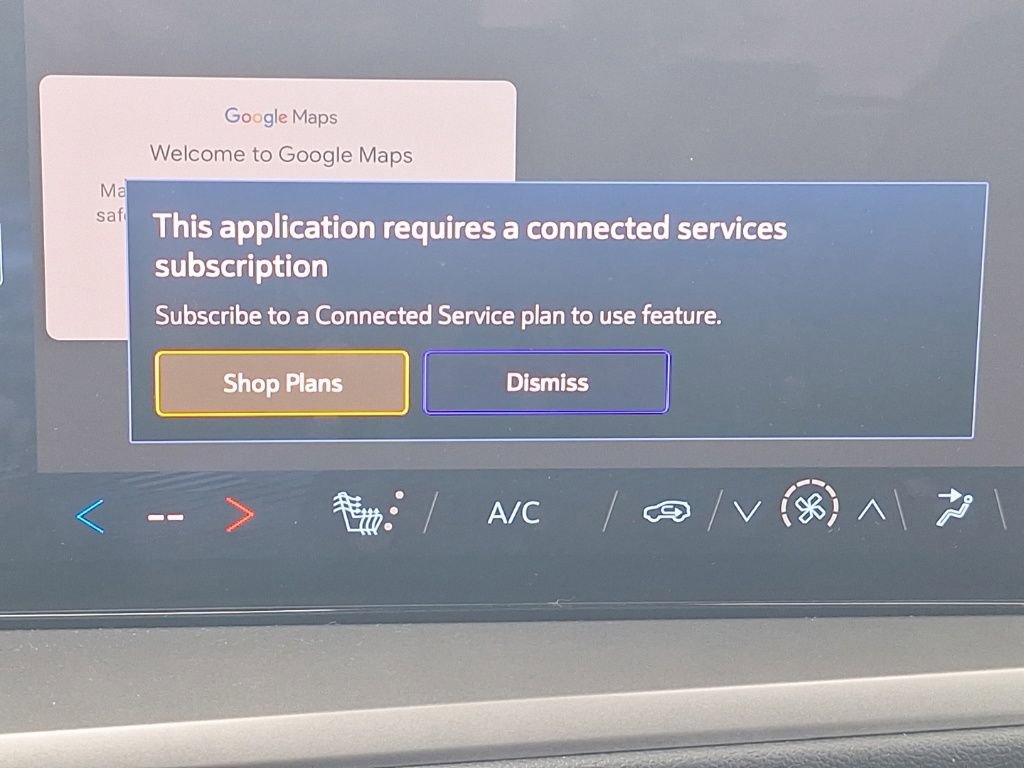 Used 2025 Chevrolet Traverse LT image 45