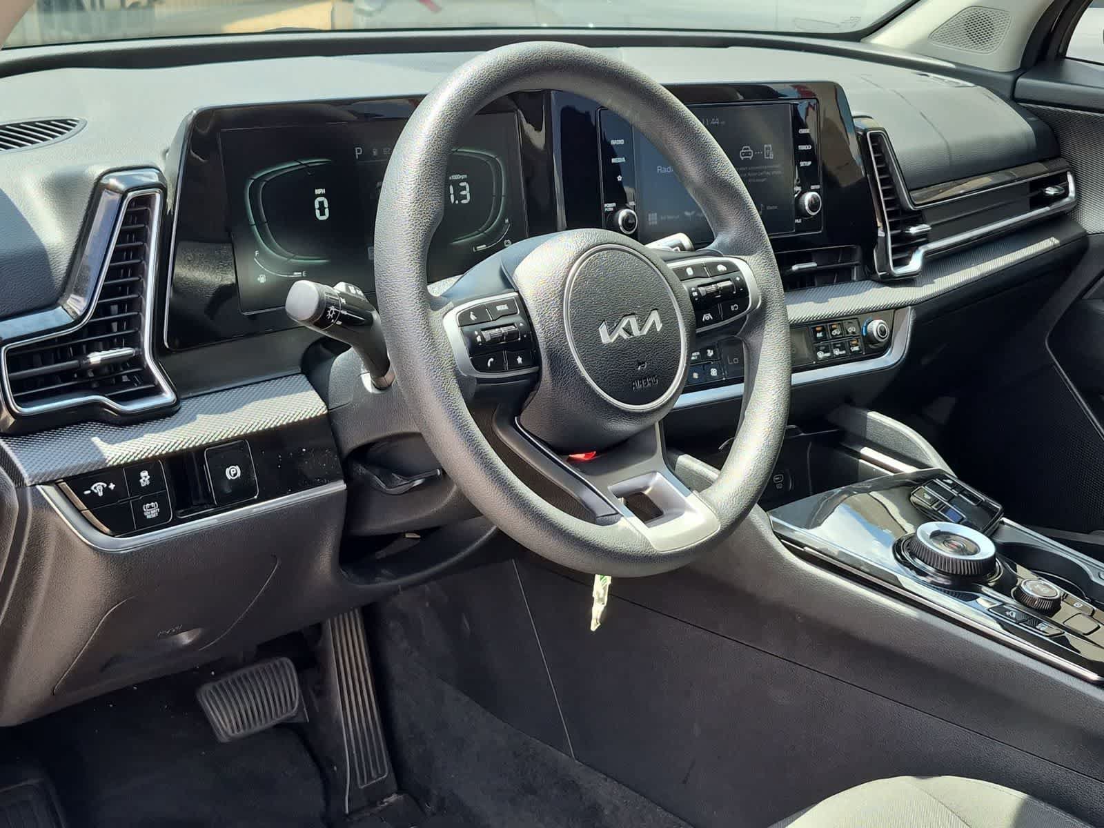 Used 2023 Kia Sportage LX AWD/4WD image 10