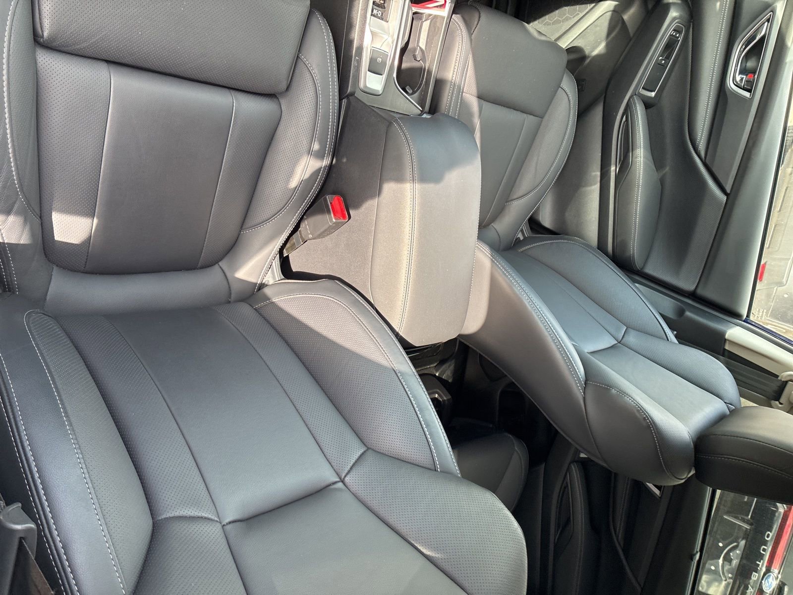 Used 2026 Subaru Ascent Limited AWD/4WD image 40