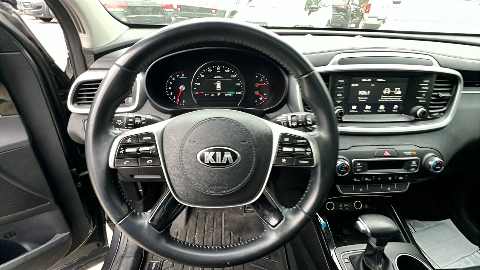 Used 2019 Kia Sorento EX image 29