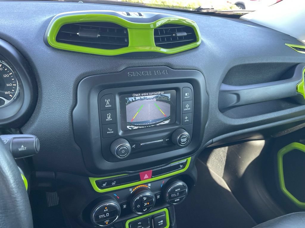 Used 2016 Jeep Renegade Limited FWD image 17