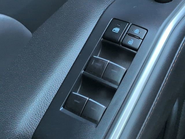 Used 2022 Toyota Highlander Bronze Edition image 24